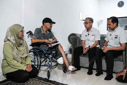 DATUK FAHMI FADZIL