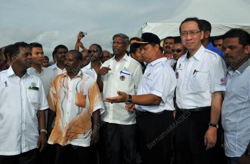 TAN SRI MUHYIDDIN YASSIN