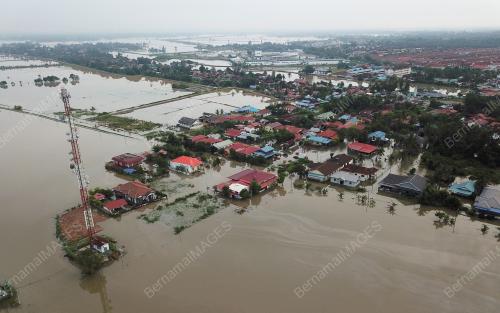 PG26_06112017_BANJIR_BN201711050487
