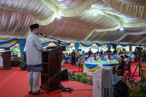 DATUK SERI ANWAR IBRAHIM