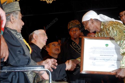 PG26_24012012_ANUGERAH