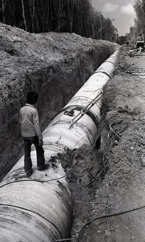 EMPANGAN MENGKUANG