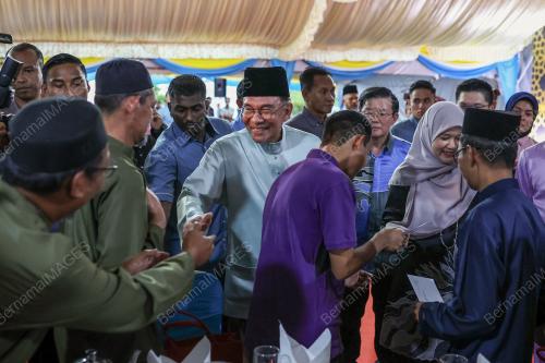 DATUK SERI ANWAR IBRAHIM