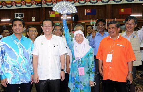PG33_07052015_AZIZAH