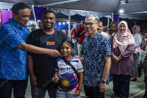 DATUK FAHMI FADZIL