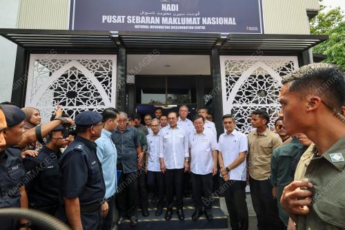 DATUK SERI ANWAR IBRAHIM