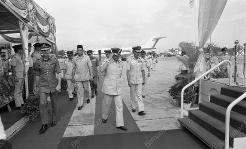 PG37_12032015_AGONG_TUDM