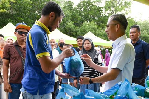 DATUK FAHMI FADZIL