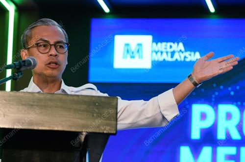 DATUK FAHMI FADZIL