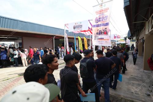 KARNIVAL KERJAYA