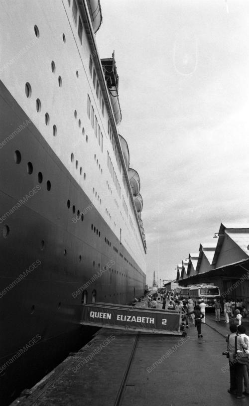 PG41_12032015_ELIZABETH