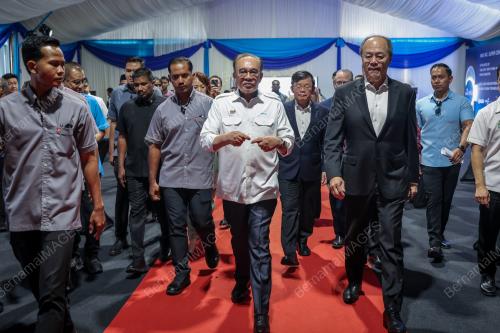 DATUK SERI ANWAR IBRAHIM