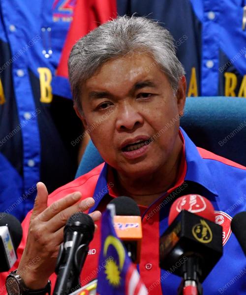 PG50_06112017_TPM_BANJIR_BN201711050490