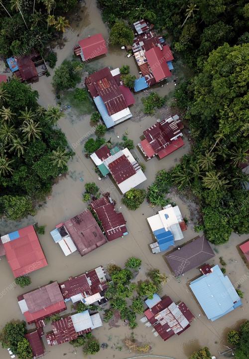 PG53_06112017_BANJIR_BN201711050487