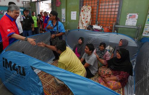 PG58_06112017_BANJIR_BN201711050490