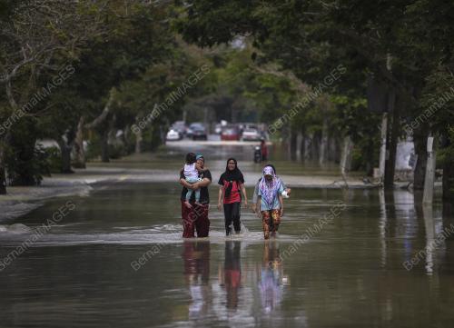 PG58_06112017_BANJIR