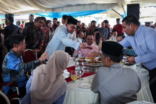 DATUK SERI ANWAR IBRAHIM
