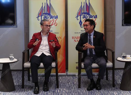 DATUK FAHMI FADZIL
