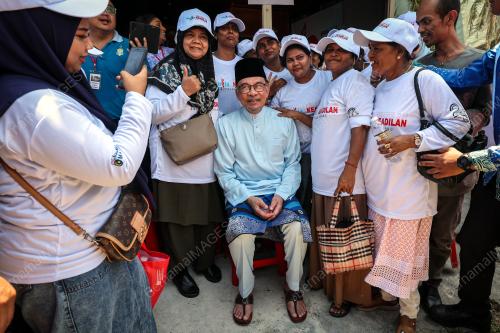 DATUK SERI ANWAR IBRAHIM