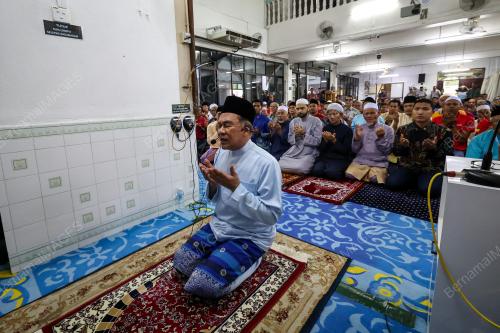 DATUK SERI ANWAR IBRAHIM