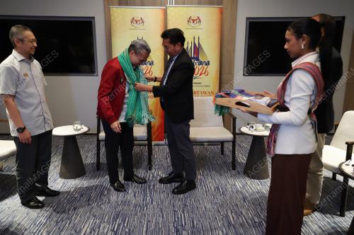 DATUK FAHMI FADZIL