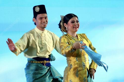 PERSEMBAHAN PERPADUAN MADANI