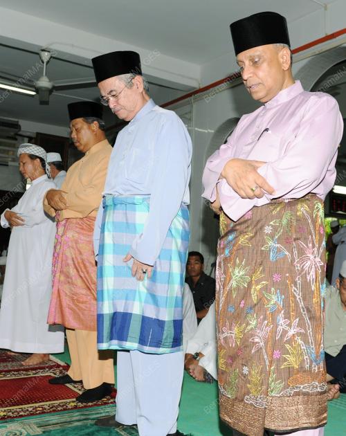 TAN SRI MUHYIDDIN MOHD YASSIN