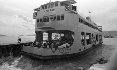 PG74_05022015_PELABUHAN_PULAU_PINANG