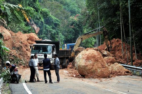 PG88_06112017_JALAN_TUTUP