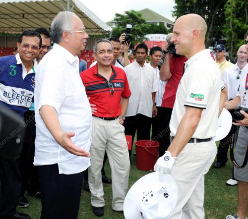 GOLF CIMB ASIA PACIFIC CLASSIC 2011