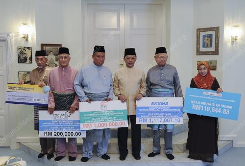 PH00_10072015_TM_ZAKAT