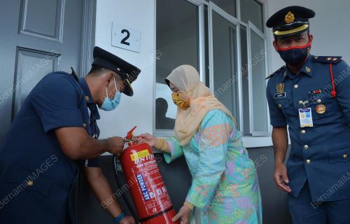 DATUK ZURAIDA KAMARUDDIN