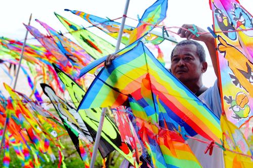 REZEKI LAYANG-LAYANG