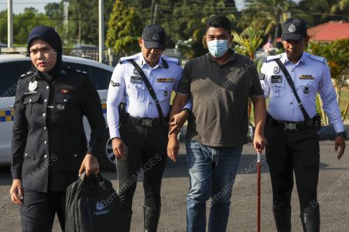NAHAS BAS ROMPIN: PEMANDU BAS DIDAKWA