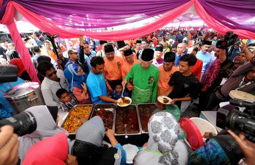 PH01_02082015_PM_RAYA