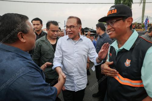 DATUK SERI ANWAR IBRAHIM
