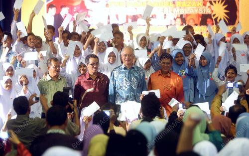 MOHD NAJIB TUN ABDUL RAZAK