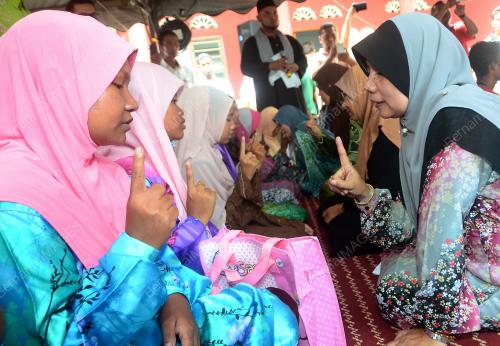 PH01_03052017_ISLAM_BN201705032293