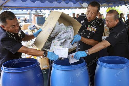DATUK SERI YAHAYA OTHMAN