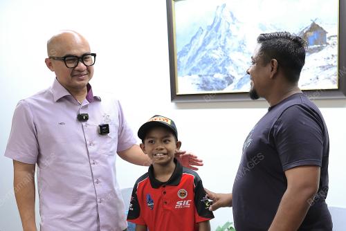 FADZIL MOHAMAD KAMAL
