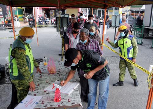 TINJAUAN DI PASAR TANI MASA PKPP