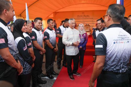 AL-SULTAN ABDULLAH RI'AYATUDDIN AL-MUSTAFA BILLAH SHAH
