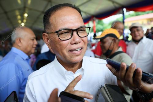 DATUK SERI WAN ROSDY WAN ISMAIL