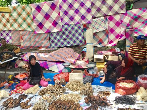 PH01_05032017_PASAR