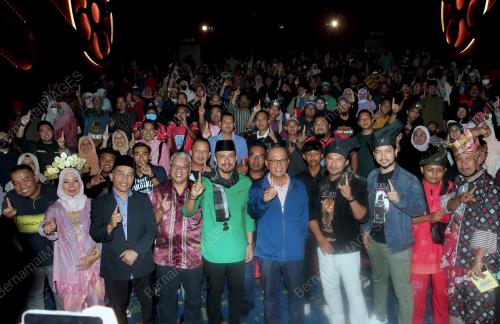 DATUK SERI WAN ROSDY WAN ISMAIL