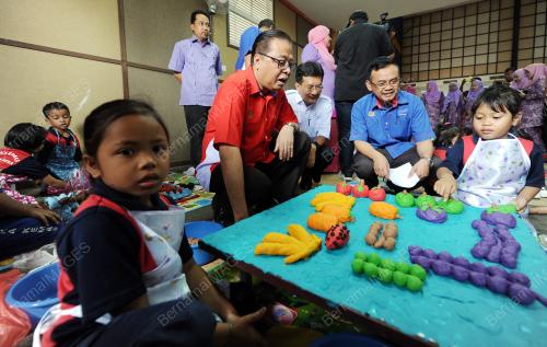 PH01_05082016_ISMAIL_TADIKA