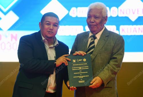 DATUK NORDIN SALLEH
