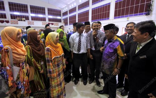 DATUK SERI ISMAIL ABD MUTTALIB