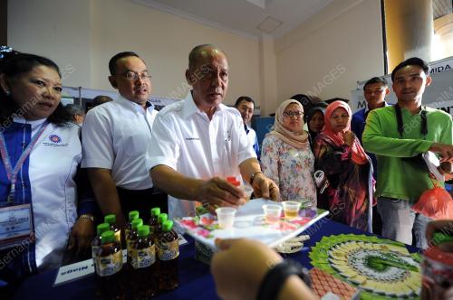 PH01_06042014_USAHAWAN
