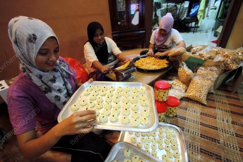 PH01_06082013_KUIH